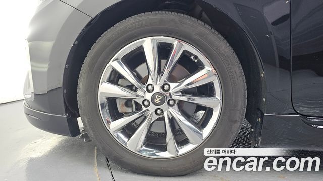 Kia Canival 2019 — photo 5