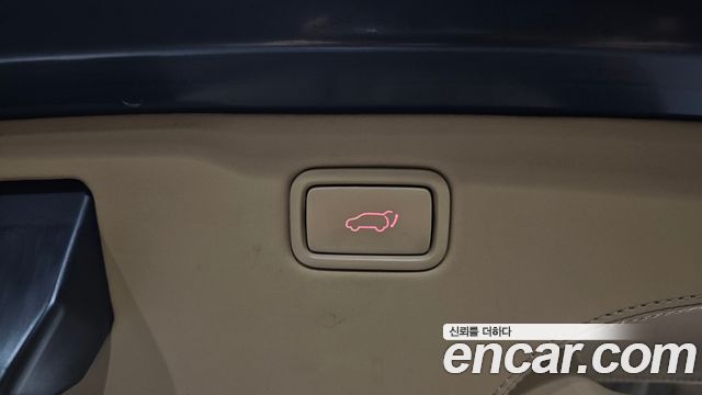Kia Canival 2019 — photo 22