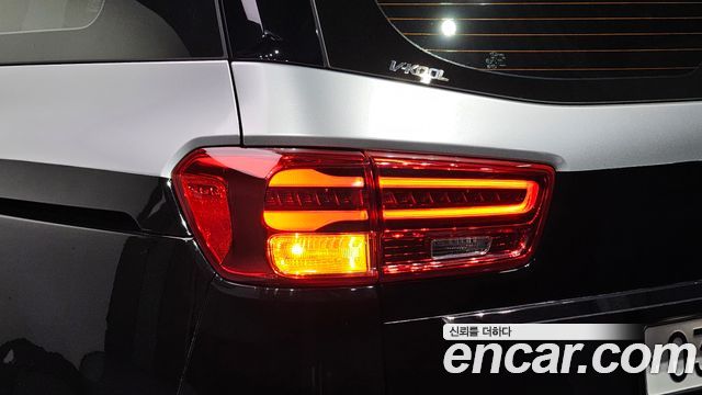 Kia Canival 2019 — photo 9