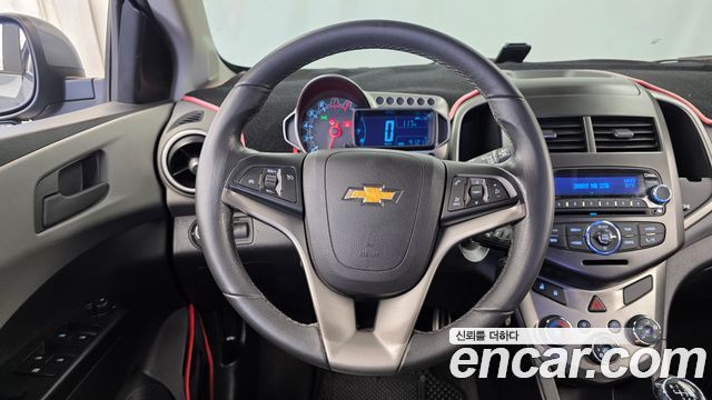 Chevrolet Korea Aveo 2015 — photo 18