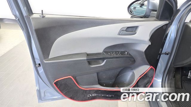 Chevrolet Korea Aveo 2015 — photo 14