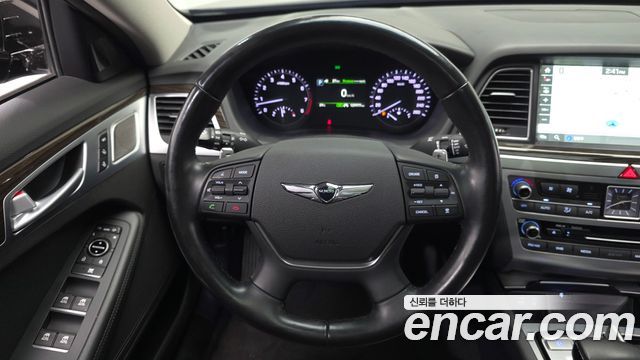 Genesis G80 2017 — photo 19