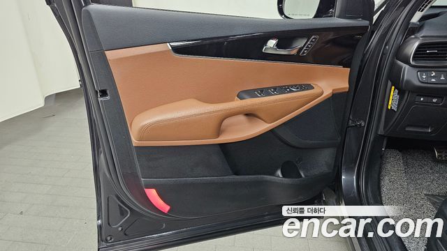 Kia Sorento 2020 — photo 14