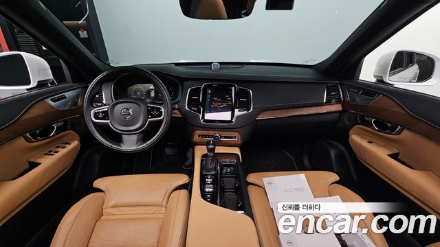 Volvo XC90 2018 — photo 7