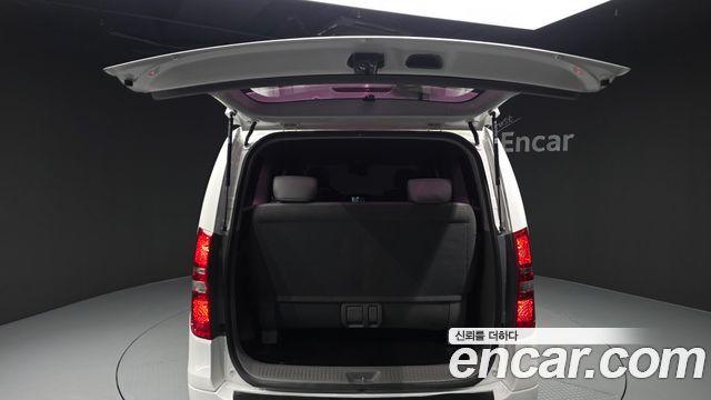 Hyundai Starex 2018 — photo 31