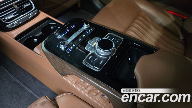 Genesis G90 2020 — photo 23