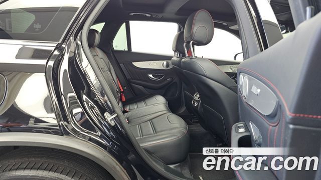 Mercedes-Benz GLC-Class 2017 — photo 18