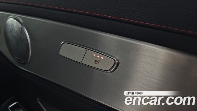 Mercedes-Benz GLC-Class 2017 — photo 25