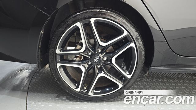 Hyundai AVANTE 2021 — photo 5