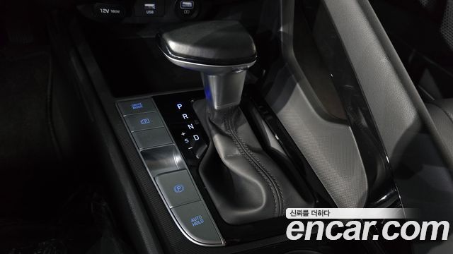 Hyundai AVANTE 2021 — photo 9