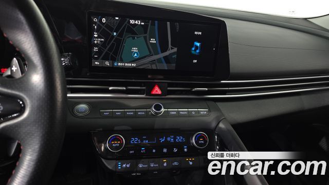 Hyundai AVANTE 2021 — photo 13
