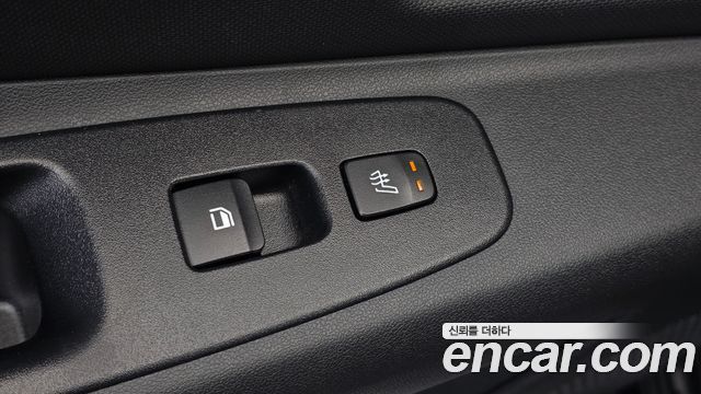 Hyundai AVANTE 2021 — photo 19