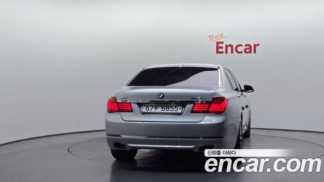 BMW 7-Series 2013 — photo 4