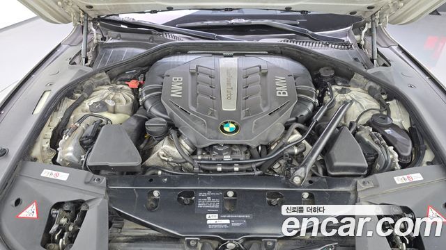 BMW 7-Series 2013 — photo 6