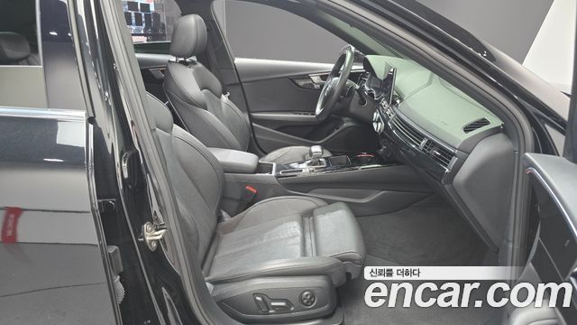 Audi A4 2020 — photo 11