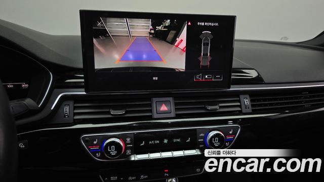 Audi A4 2020 — photo 16