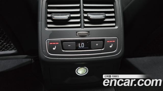 Audi A4 2020 — photo 18