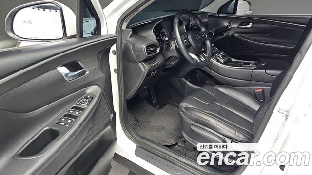 Hyundai Santafe 2023 — photo 13