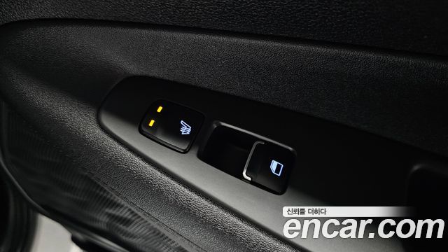 Hyundai Santafe 2023 — photo 21