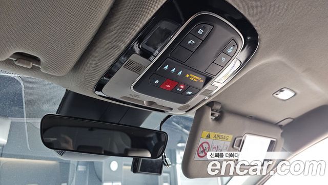 Hyundai Santafe 2023 — photo 25