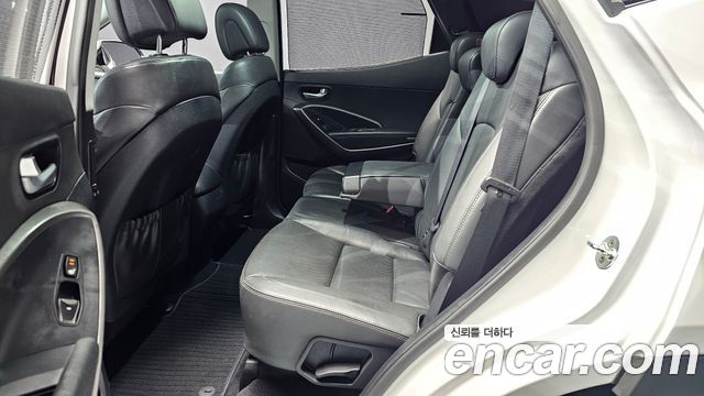 Hyundai Santafe 2016 — photo 18