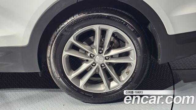 Hyundai Santafe 2016 — photo 7
