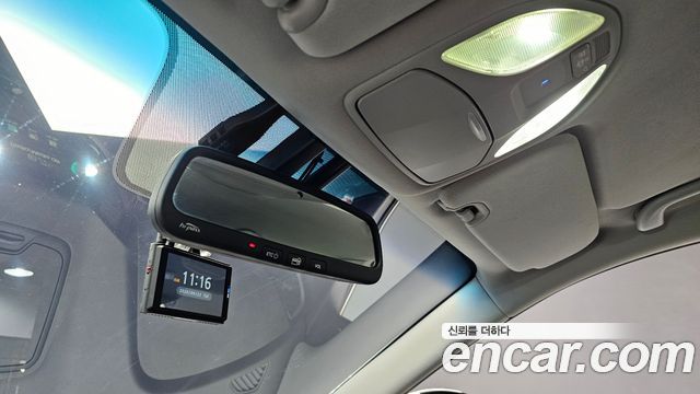 Hyundai Santafe 2016 — photo 27