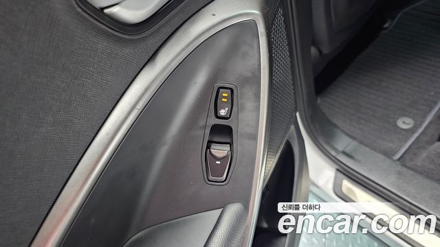 Hyundai Santafe 2016 — photo 28