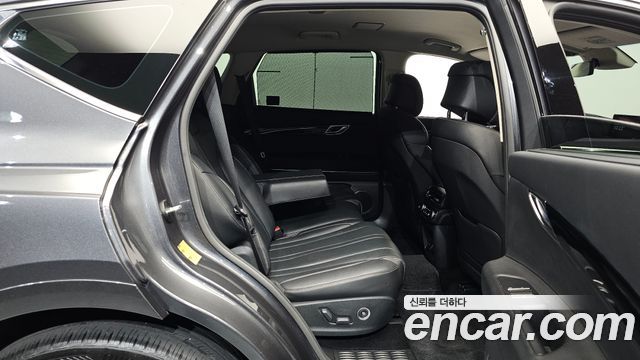 Genesis GV80 2021 — photo 17