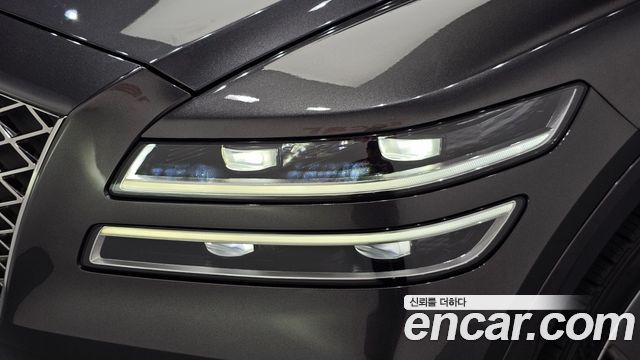 Genesis GV80 2021 — photo 8