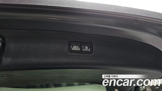 Genesis GV80 2021 — photo 27