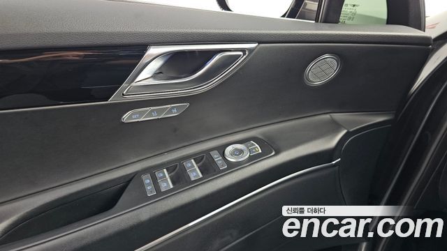 Genesis GV80 2021 — photo 37