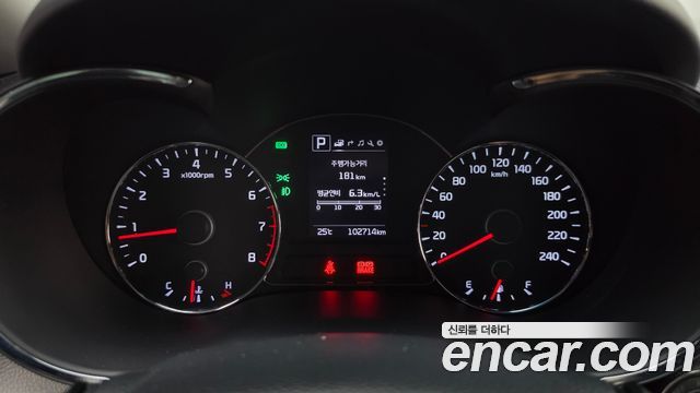 Kia K3 2017 — photo 11