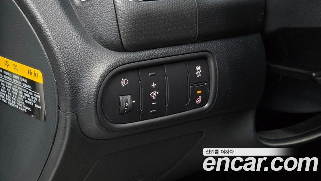 Kia K3 2017 — photo 25