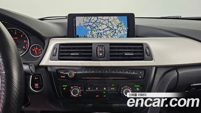 BMW 3-Series 2014 — photo 17