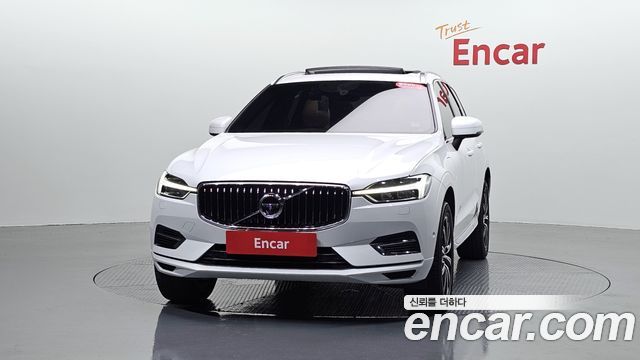 Volvo XC60 2021 — photo 3