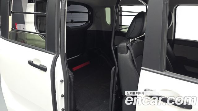 Kia RAY 2022 — photo 17