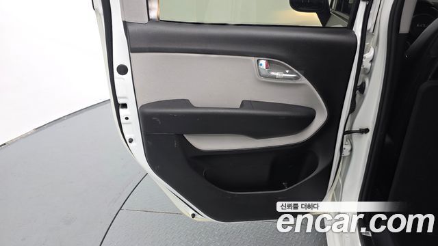 Kia RAY 2022 — photo 15
