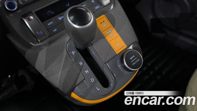Hyundai Casper 2023 — photo 12