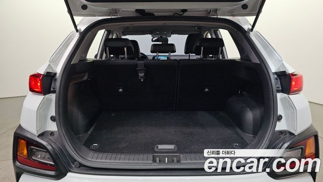 Hyundai Kona 2018 — photo 20