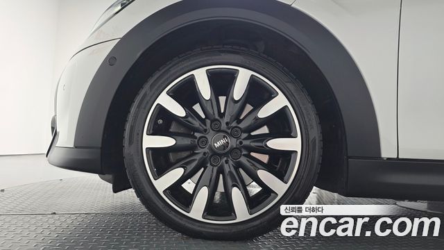 Mini Cooper 2023 — photo 5