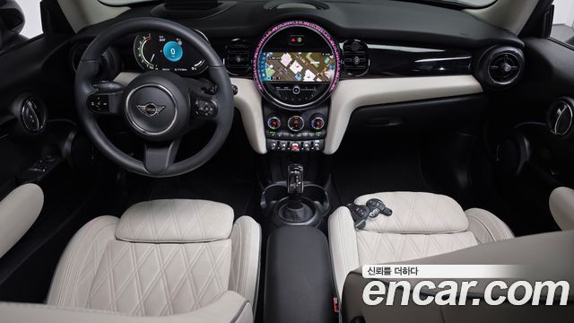 Mini Cooper 2023 — photo 10