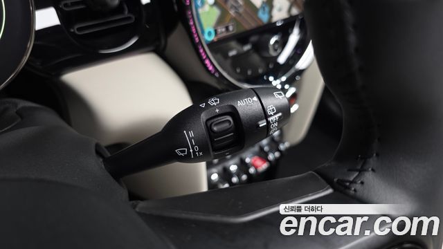 Mini Cooper 2023 — photo 30