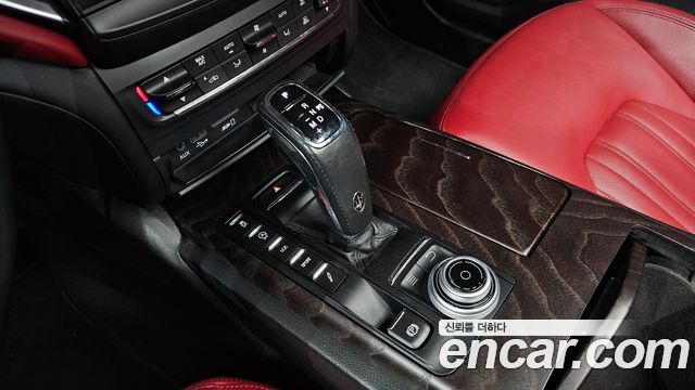 Maserati Ghibli 2020 — photo 12
