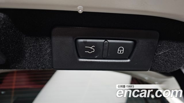 Maserati Ghibli 2020 — photo 34