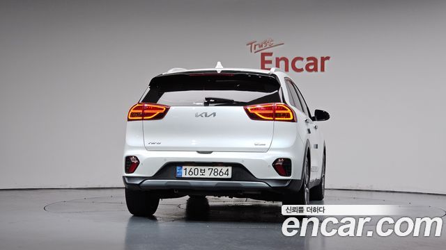 Kia Niro 2022 — photo 4