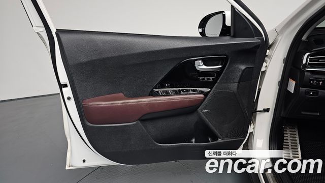 Kia Niro 2022 — photo 14