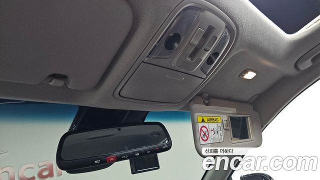 Kia Niro 2022 — photo 35