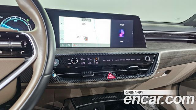 Kia K8 2023 — photo 12