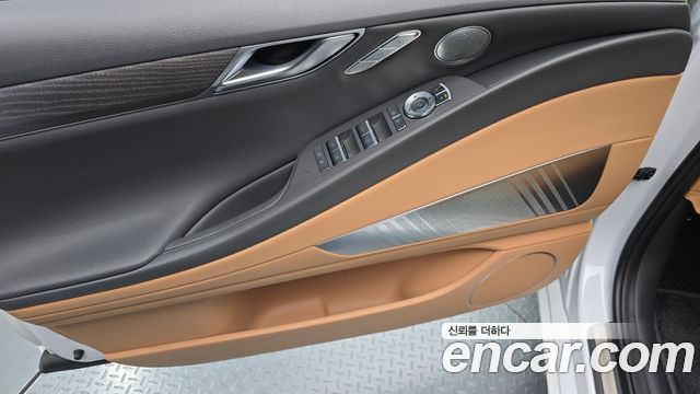 Genesis G80 2021 — photo 15